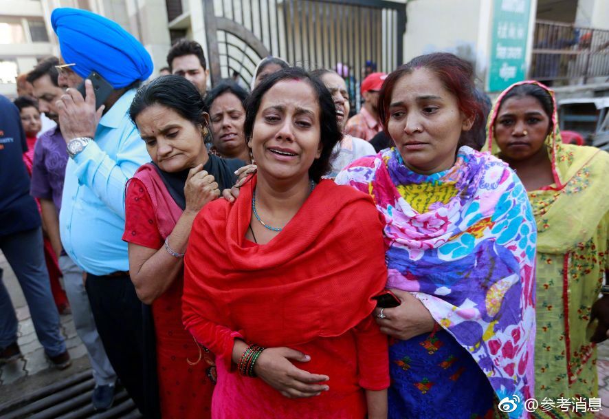 vivo ;y300t 5g手机活动价低至726元