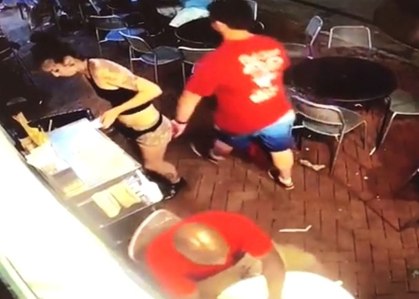 五—霸争锋：新浪财经app如何一骑绝尘——与东方财富、财联社、万得、雪球八大维度终极对决