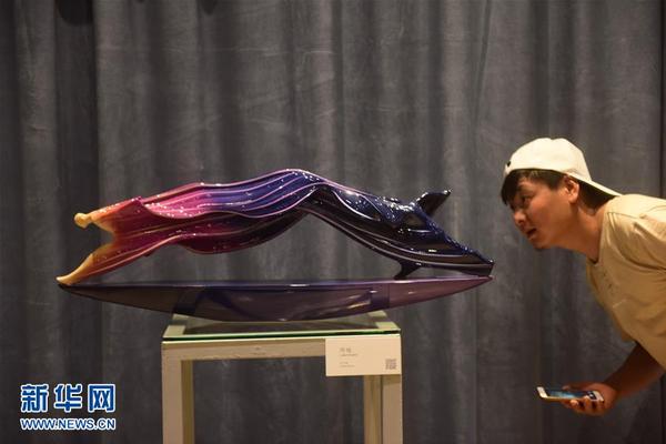 股指期货,：市场量能谨慎，指数震荡回升