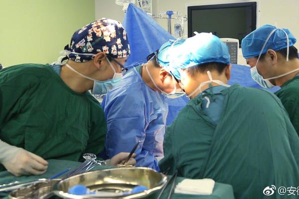 金春股份：选;举职工<代>表董事