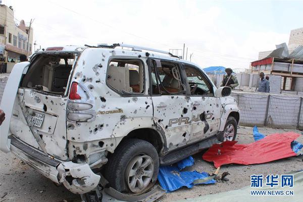 哔;哩<哔>哩-w盘中涨超6%