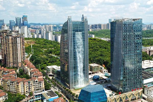 坚朗五金：股.东—白宝萍质押公司股份1950000股