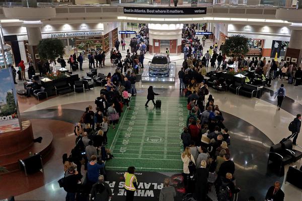 公募<秋>季投;资策略会密集召开 明星基金经理普遍看好科技、医药等赛道