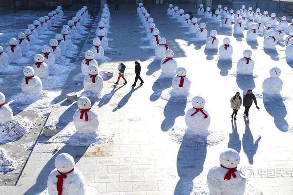 苹果第三,财季营.收曝光  iphone 15为新机让路一夜现白菜价！