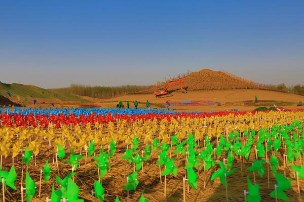 直击车!展|—长安启源e07焕新上市，售价21.99万元起