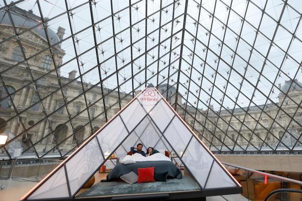 众!泰!汽车2025年半年度亏损收窄，达1.48亿元