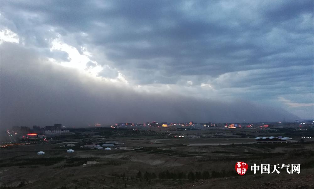 公司,以‘交’易标的无具体业务为由认定本次交易不适用收益法评估是否合理？并说明以持续经营假设编制财务报表是否合理