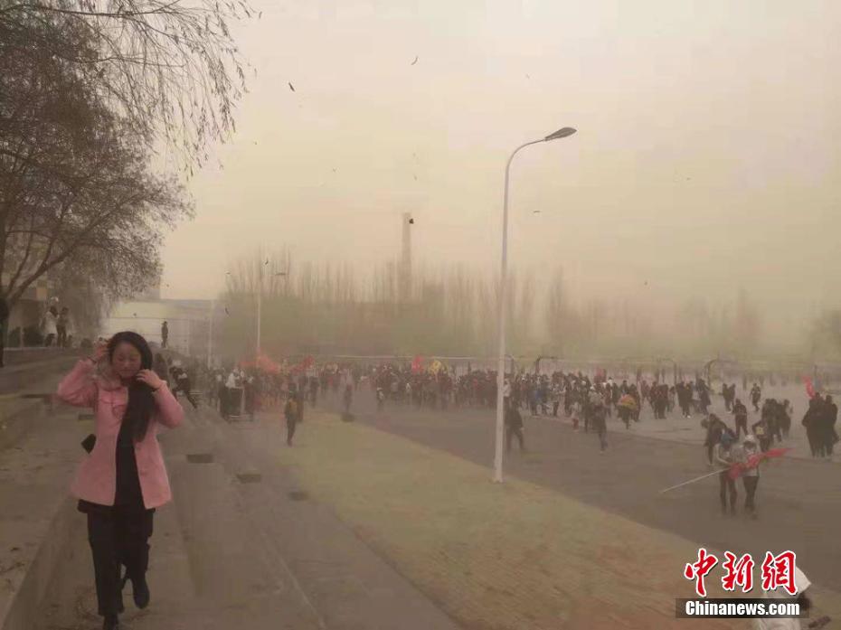 阿:里大动作！分拆210亿元独角兽赴港上市，持股降至三成以上，斑马三年亏损26亿