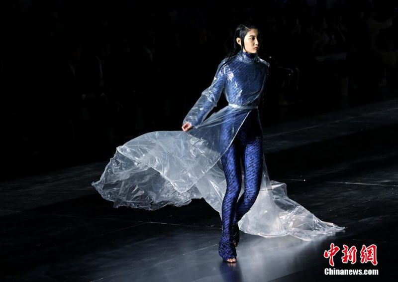 环.球医疗发布中期业绩 股东应占溢利约12.28亿元同比增长8%